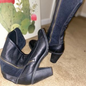 Mid Calf Timberland Boots. Fair Condition. Size 9